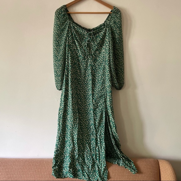Zara Dresses & Skirts - Zara NWT green puff sleeve maxi dress with slit and sweetheart neckline